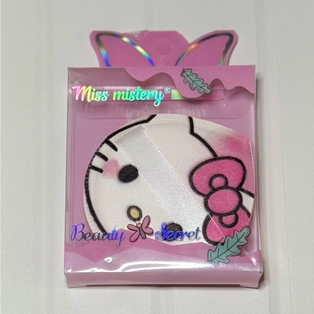 NIB Miss Mistery Hello Kitty Makeup Puff Sponge